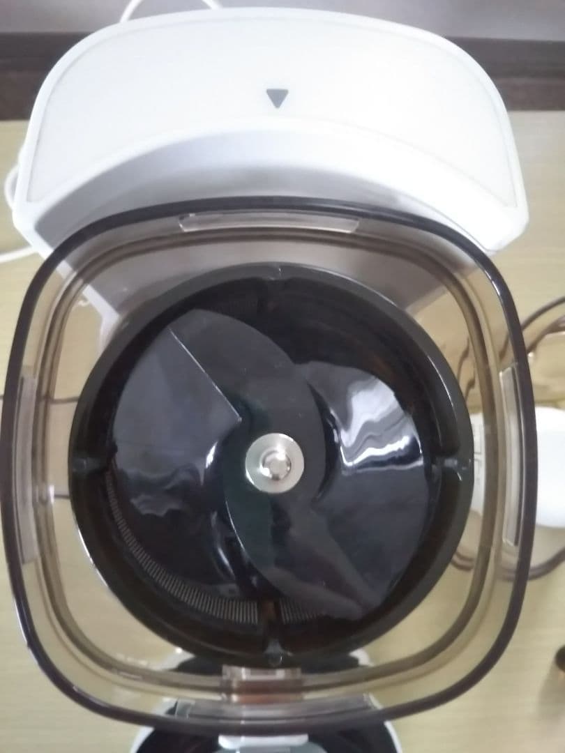 ヒューロム スロージューサーHUROM MARWIL-DEMENAGEMENTS_CH