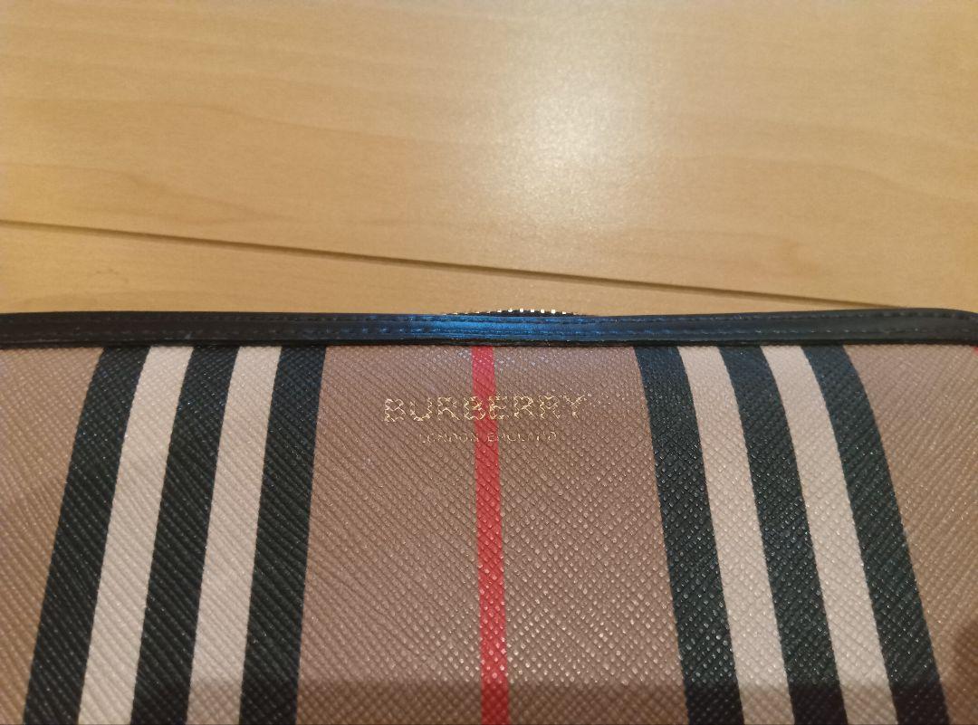 BURBERRY 長財布