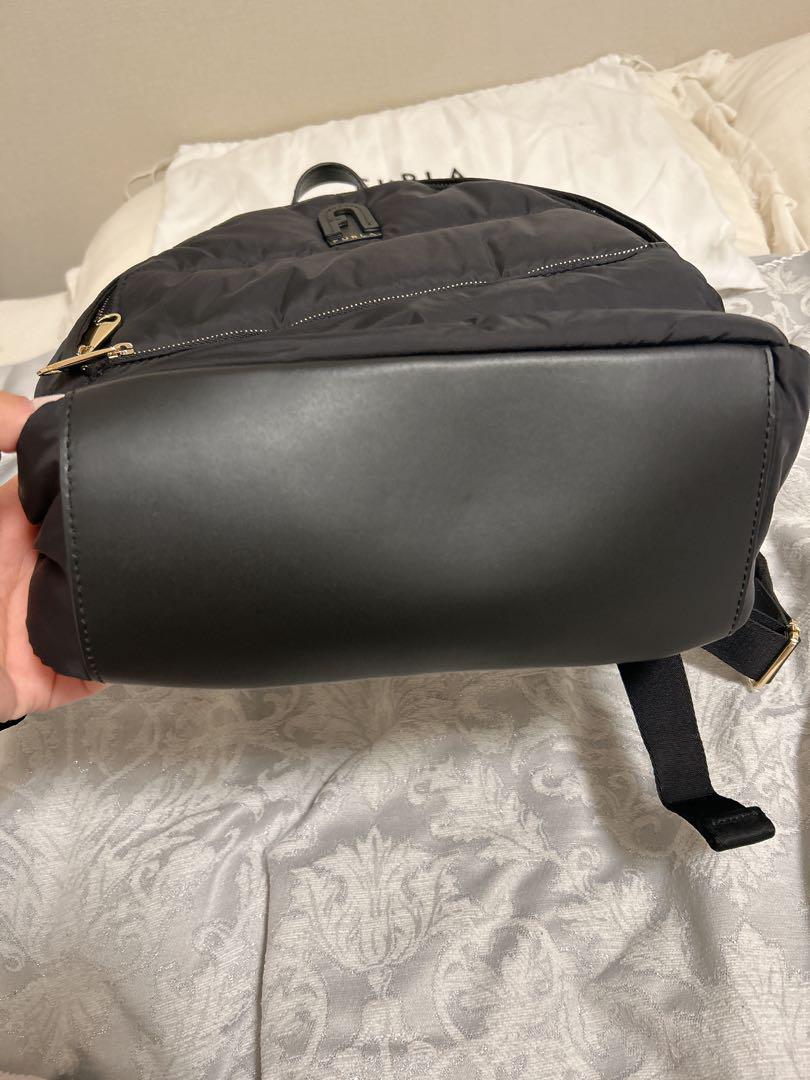 【未使用品】 FURLA フルラ カリプソ リュック 金 黒 高級 お洒落