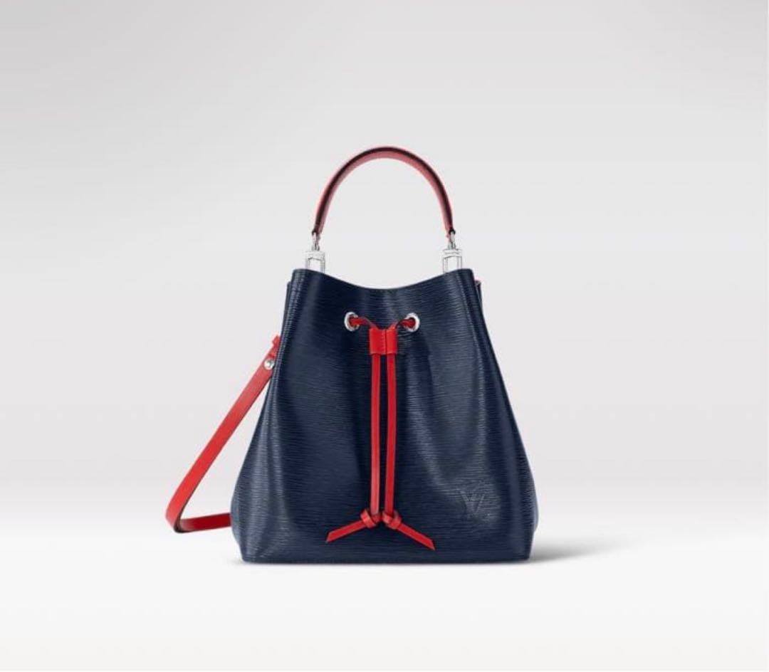 ショルダーバッグ