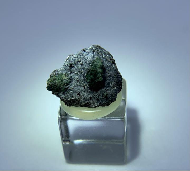 今季一番 幻のロシア産 アレキサンドライト alexandrite 鉱物 鉱物標本