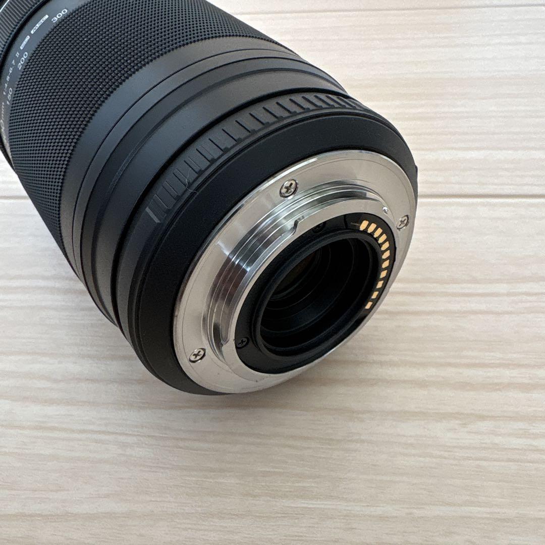 M.ZUIKO DIGITAL