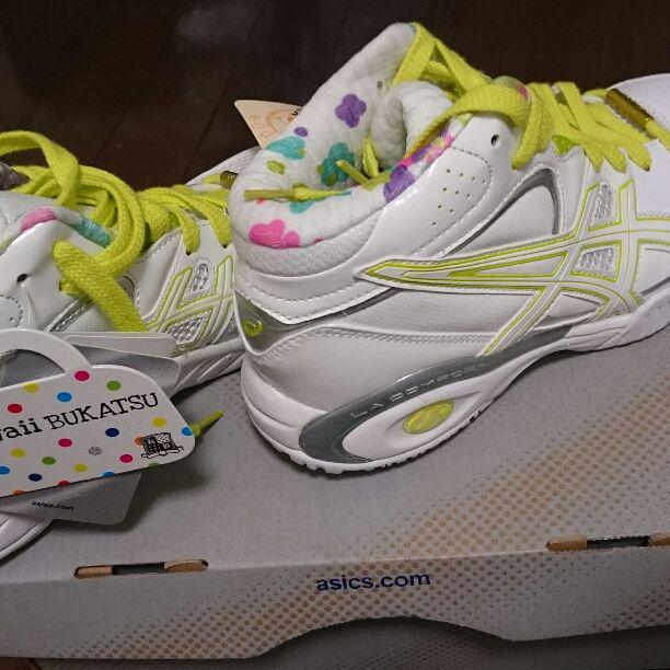 asics限定です！可愛い‼   レディゲルフラッシュ