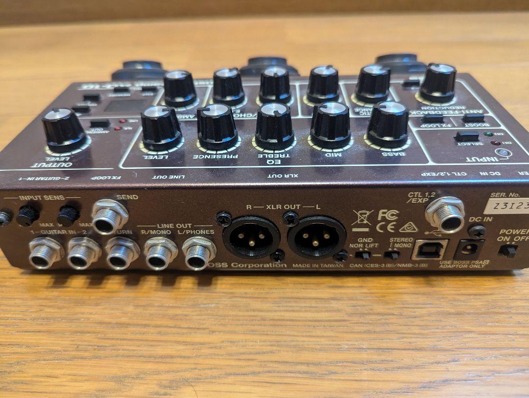 ギター BOSS AD-10 Acoustic Preamp