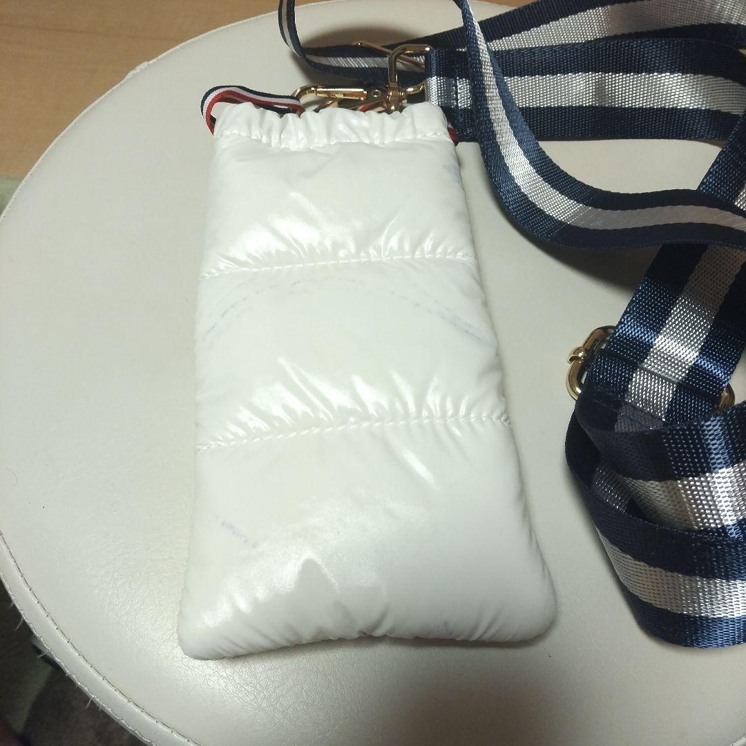 モンクレール 小物入れ ストラップ付き 超美品