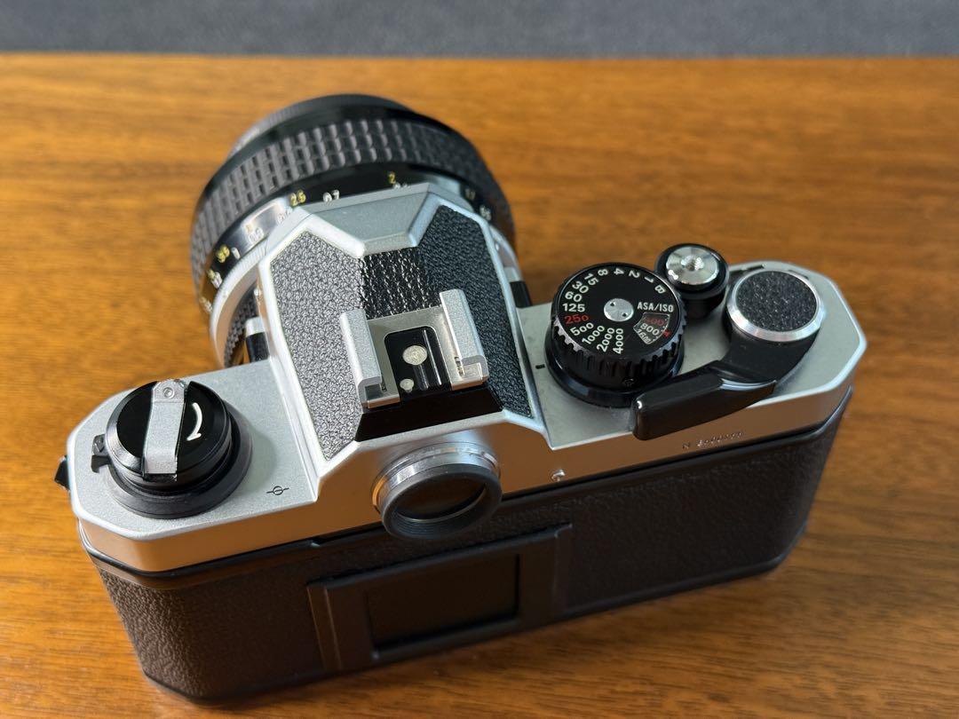 【完動美品】Nikon New FM2 Nikkor 50mm f/1.2付