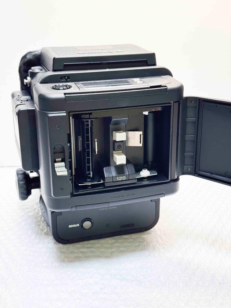 フジ GX680 III 中判カメラ EBCフジノン100mm F3.5 フジ GX680 III 中判カメラ EBCフジノン100mm F3.5 - メルカリ