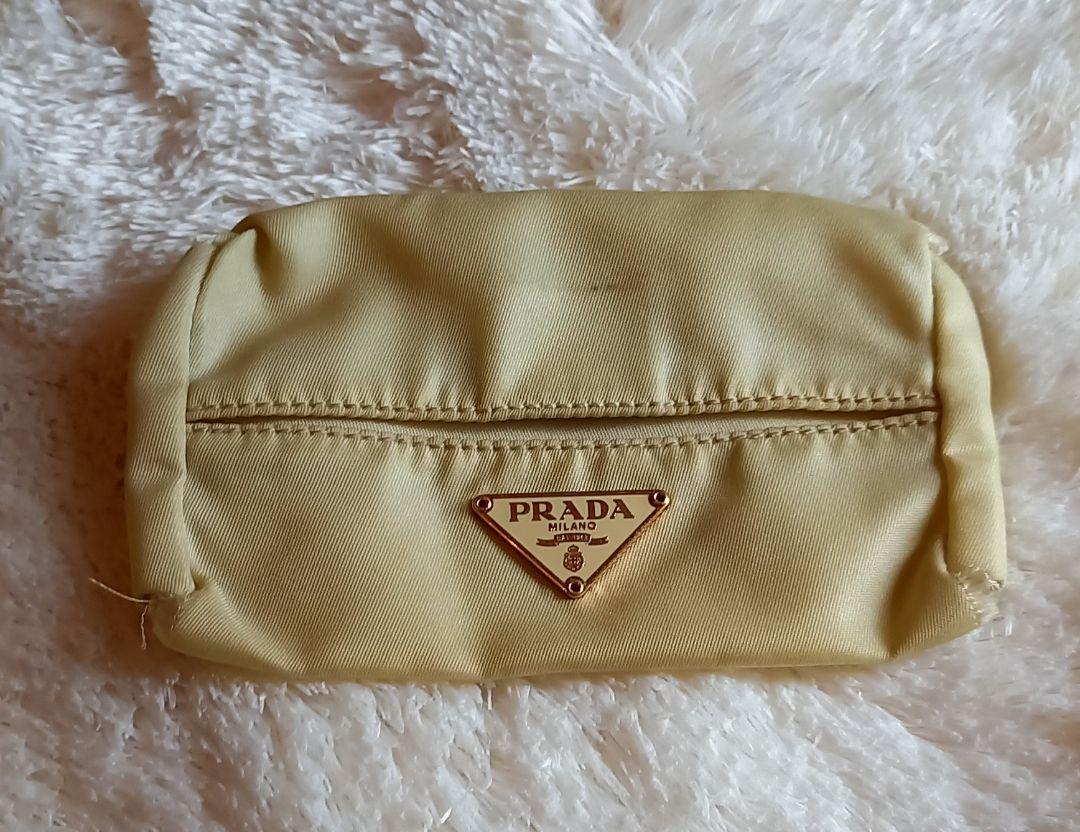 PRADA 　ナイロンティッシュケース PRADA プラダ ナイロンティッシュケース ポケットティッシュ