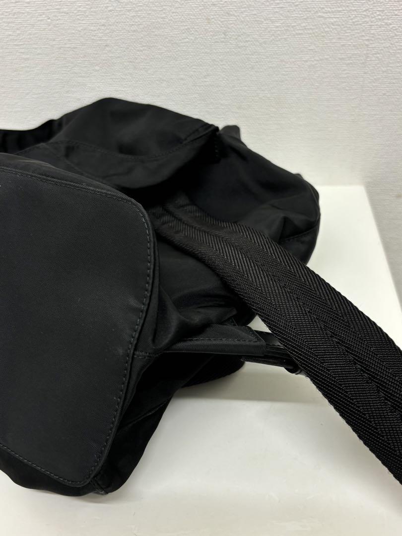 PRADA プラダ　リュック　バックパック　ナイロン　NERO 黒