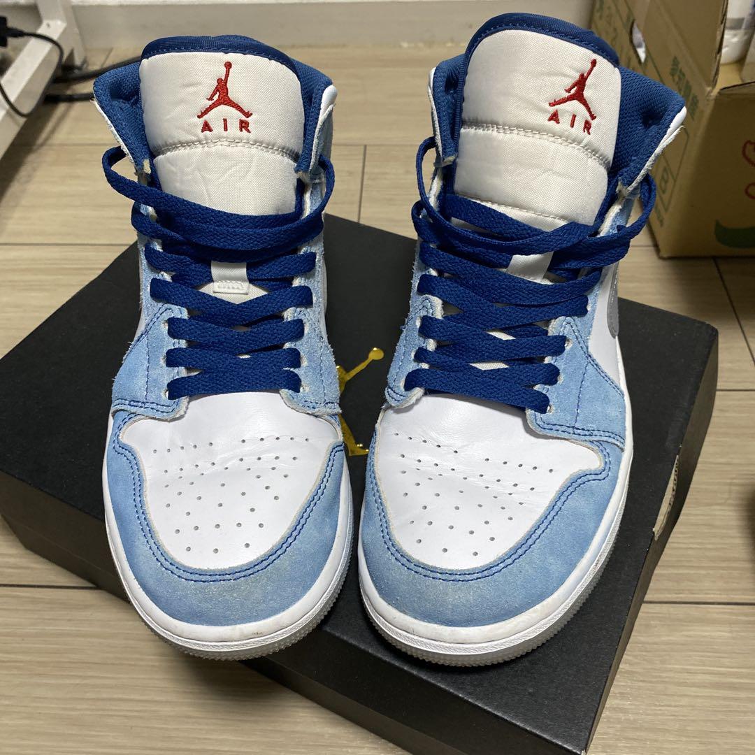 aj1