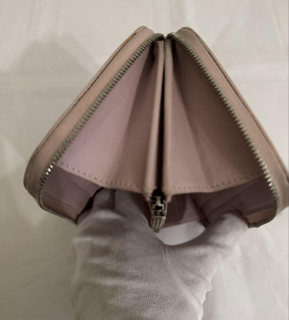 BALENCIAGA ラウンドファスナー ロゴ 長財布