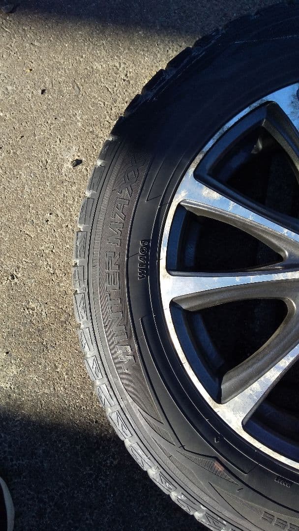 DUNLOP スタッドレス 16インチ 4本セット ホイール付 2156016 DUNLOP スタッドレス 16インチ 4本セット ホイール付 2156016