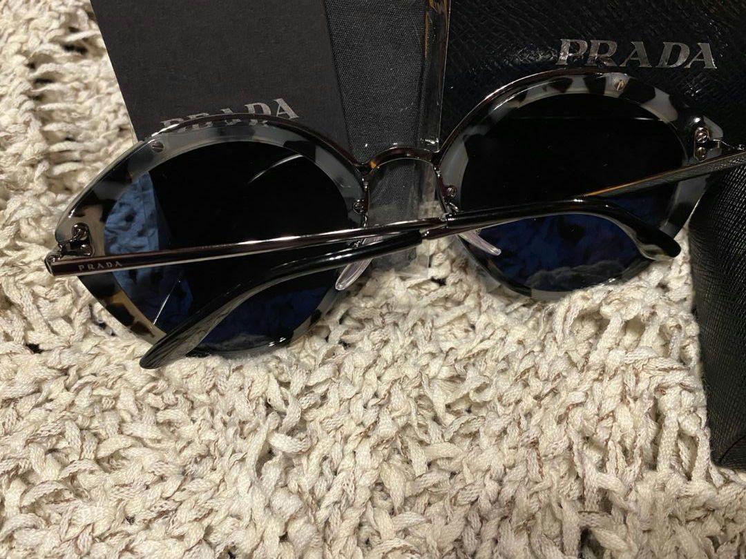 最終値下げ　PRADA ブラック キャットアイ サングラス PRADA ブラック キャットアイ サングラス - メルカリ