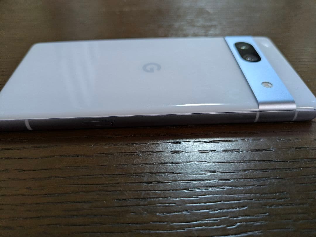 美品 Google Pixel7a 128GB 白 バッテリー新品 美品 Google Pixel7a 128GB 白 バッテリー新品