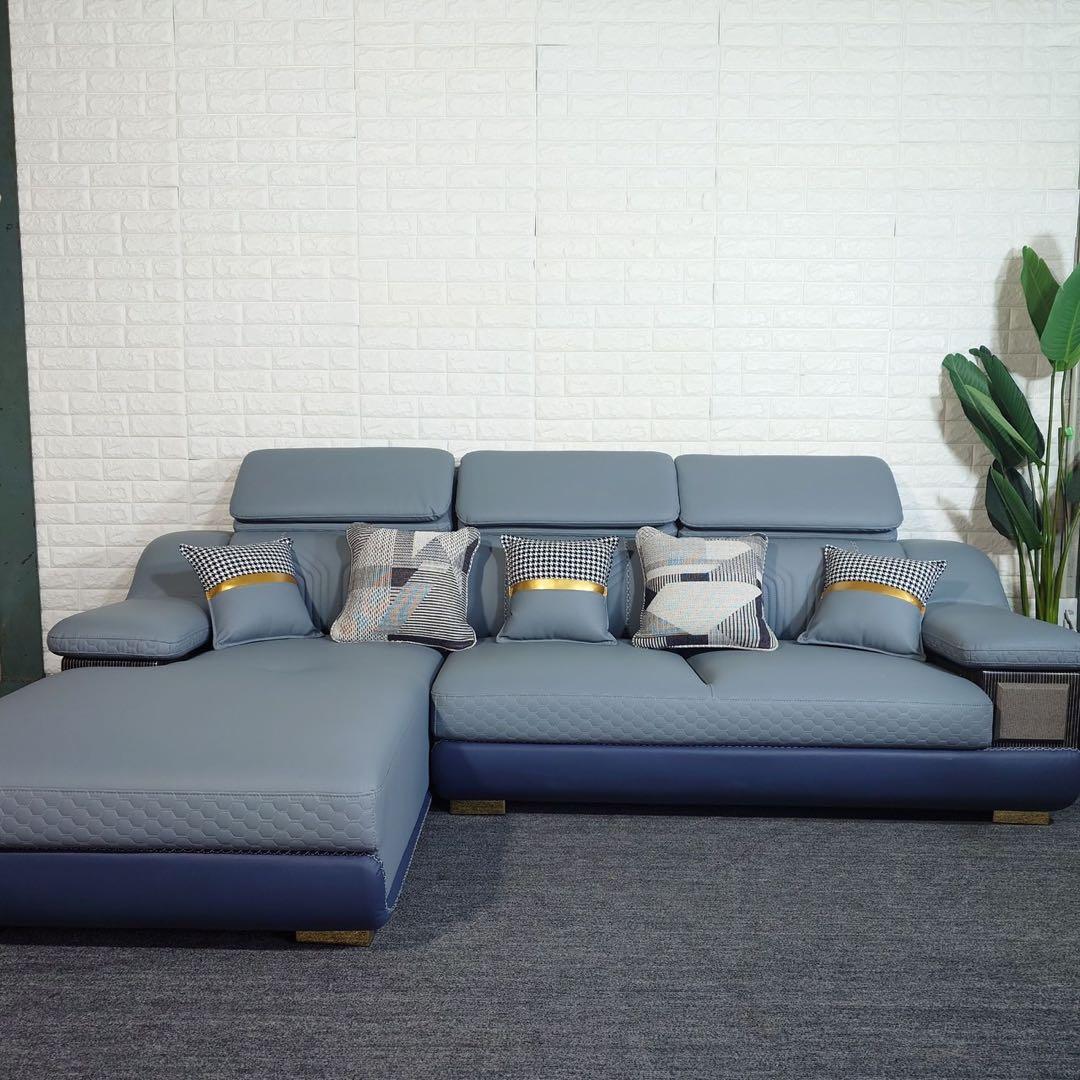 革張り モダンインテリア