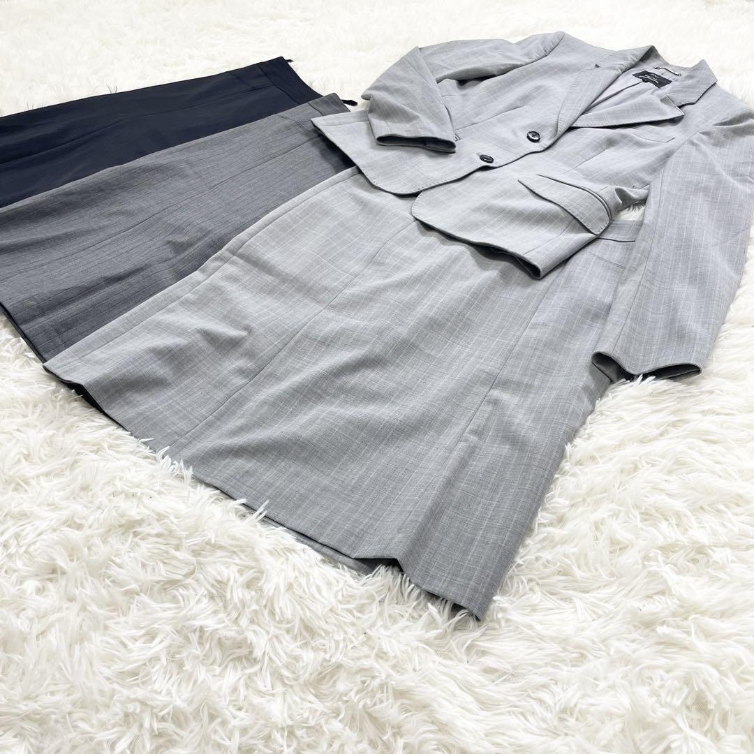 【美品】　ニジュウサンク　グレー ストライプ スーツ セット　38 40