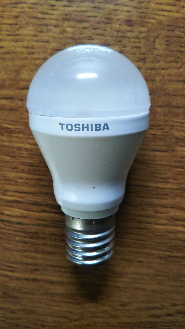 クリプトン電球LED60ワット相当昼光色、東芝製、最大5個で2,700 円