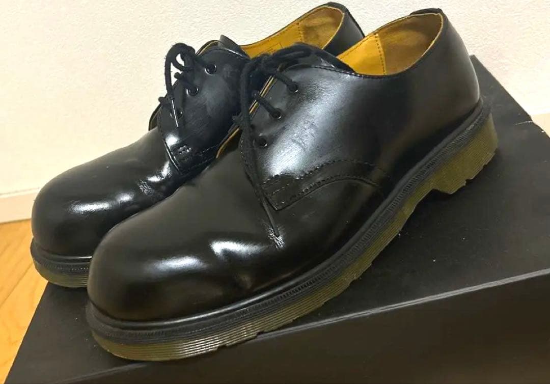 Dr.Martens 1925 3ホール スティールトゥ ブラック UK928cm Dr.Martens