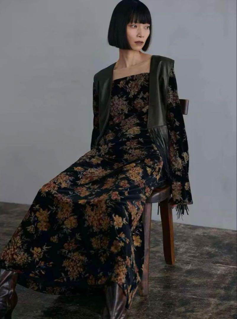 ワンピース FLOWER PRINT VELOUR DRESS