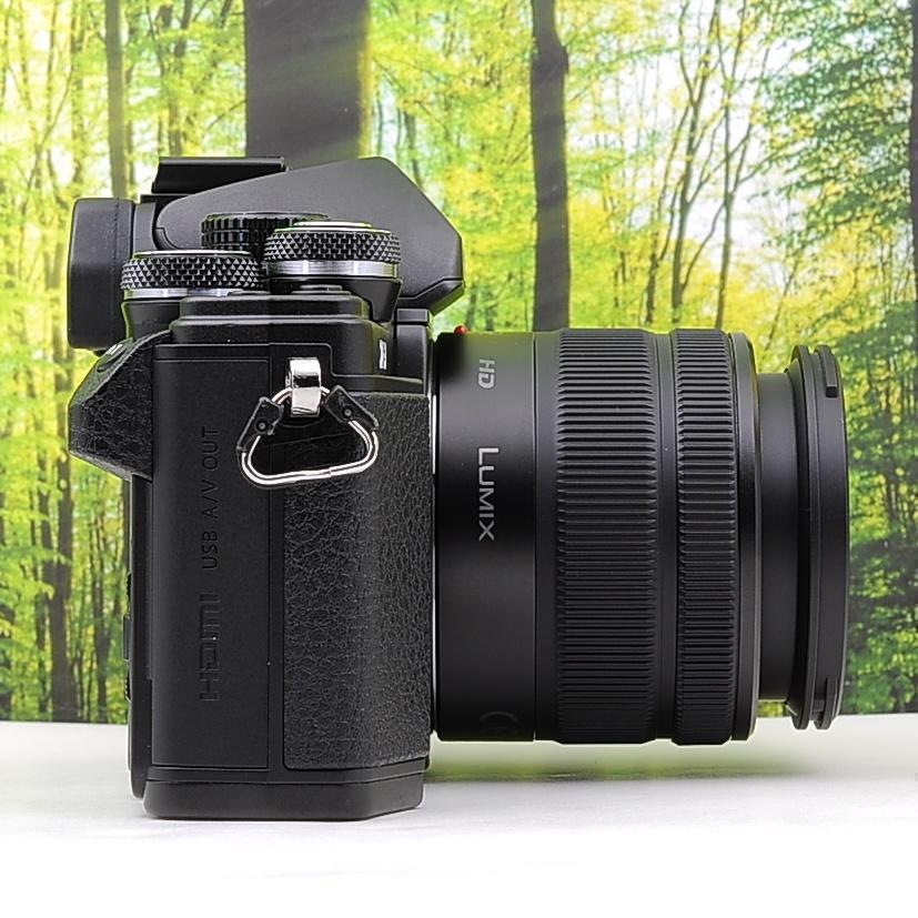 ショット数758枚！WiFi機能つき☆オリンパス E-M10 Mark Ⅱ