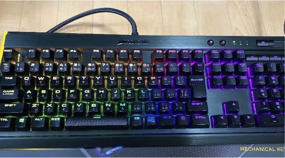 CORSAIR K70 LUX RGB ゲーミングキーボード