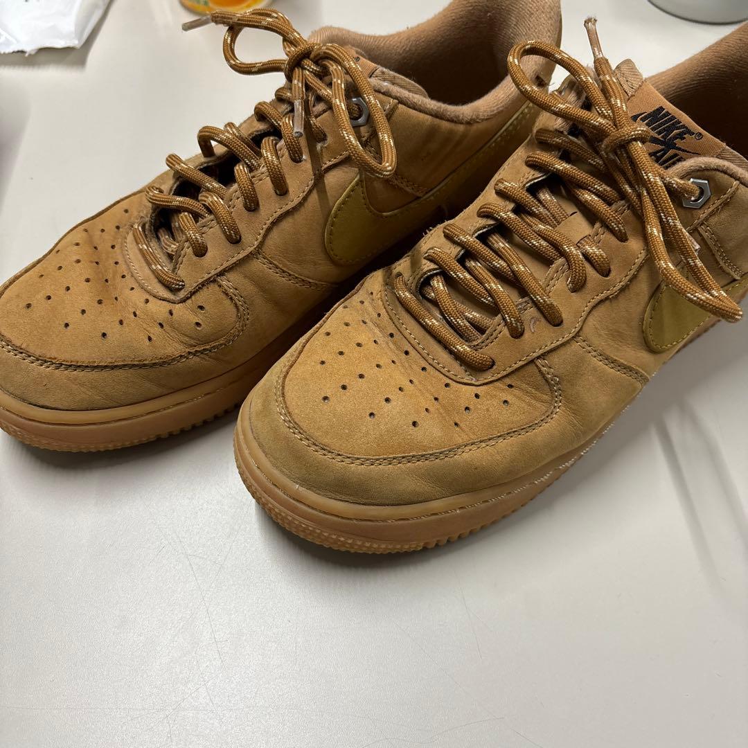 Nike Air Force 1 ベージュ スニーカー25.5cm NIKE