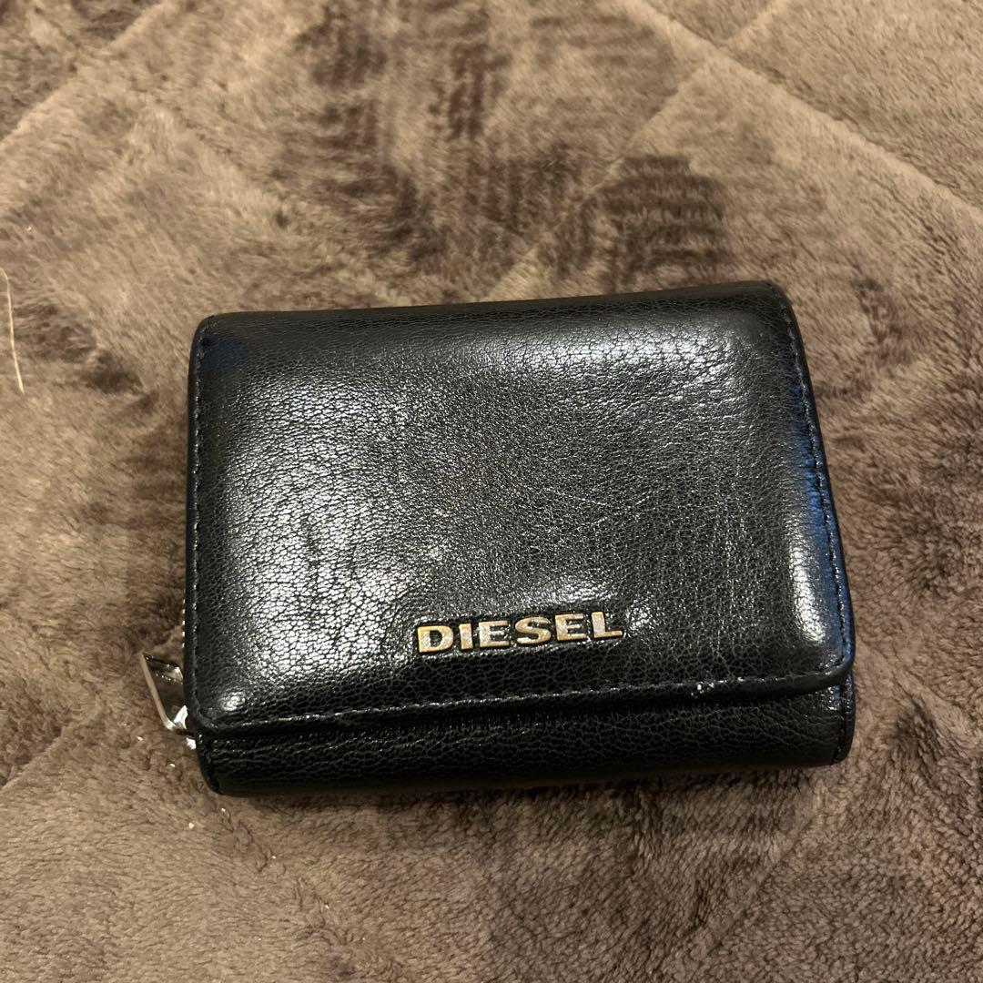 日曜まで げ DIESEL ブラック 三つ折り財布