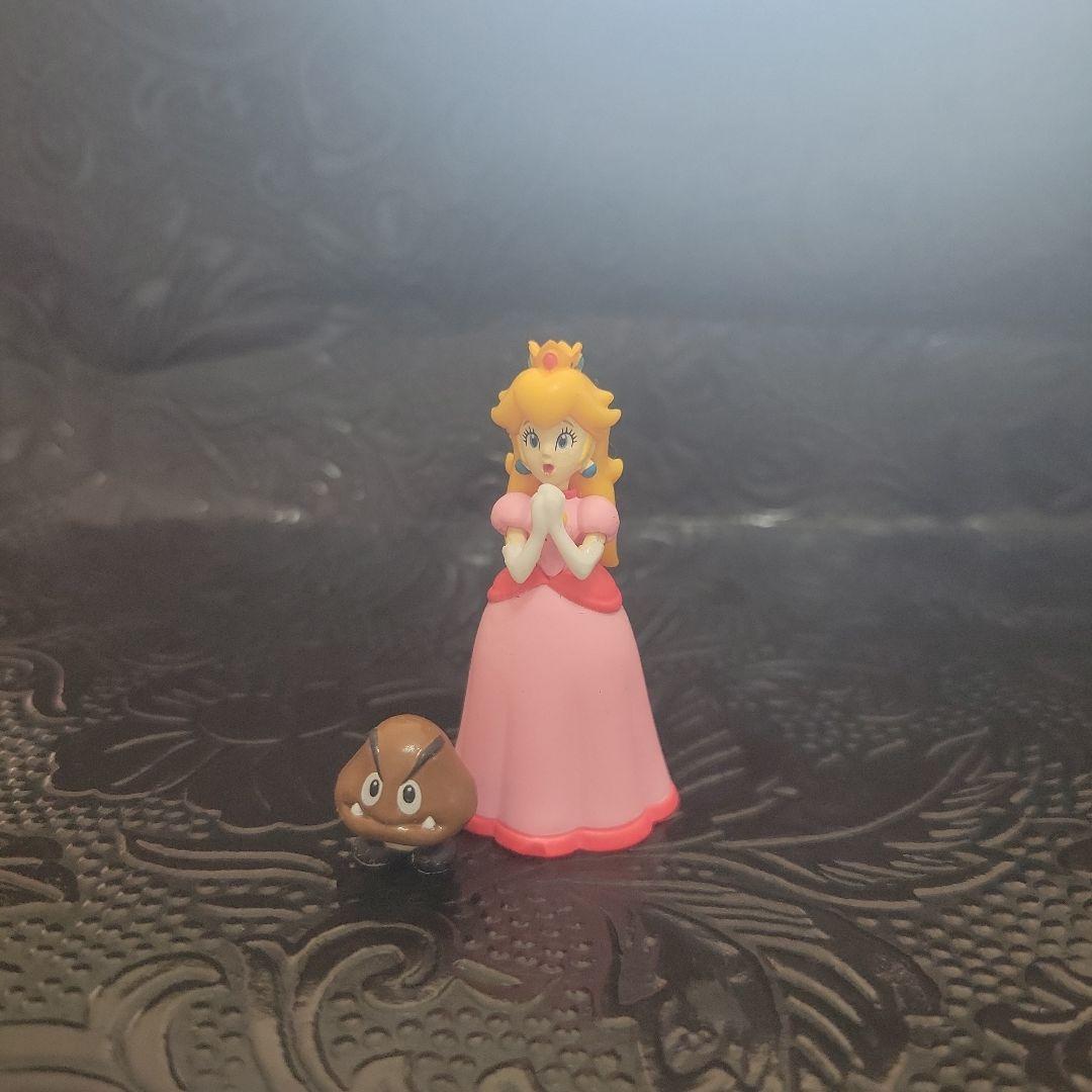 ☆激レア①☆スーパーマリオフィギュア☆廃盤☆ピーチ姫☆7点+
