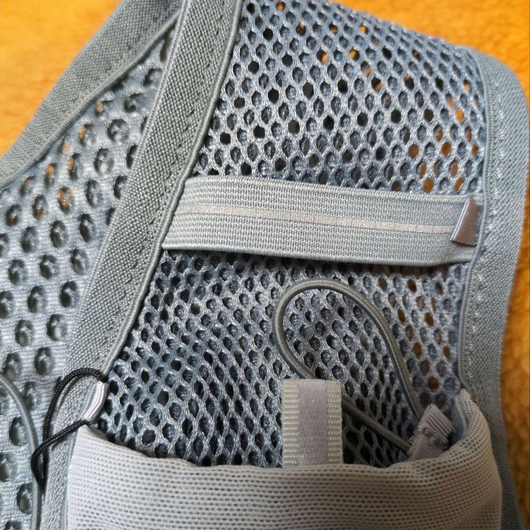 Salomon ACTIVE SKIN 8 ハイドレーションベスト グレー
