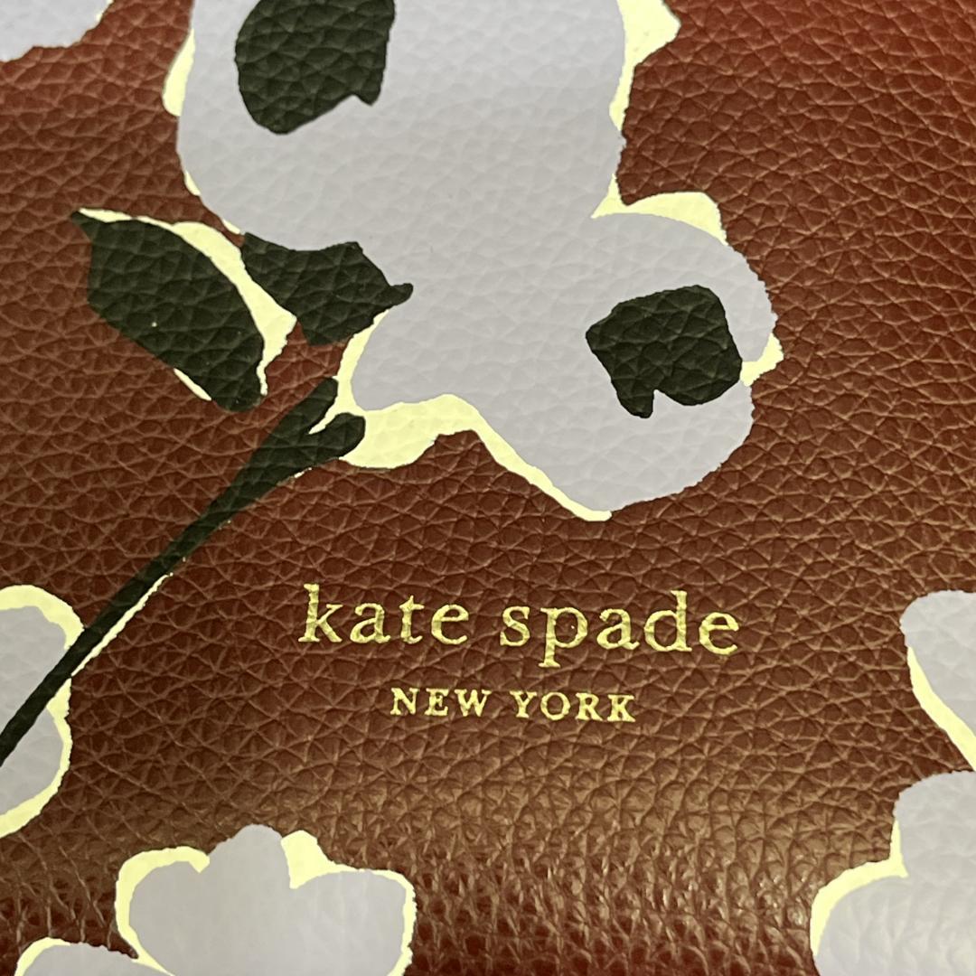 katespade ソフトペブルレザー エヴァ ワイルドフラワー ブーケ 巾着 katespade ソフトペブルレザー エヴァ ワイルドフラワー ブーケ