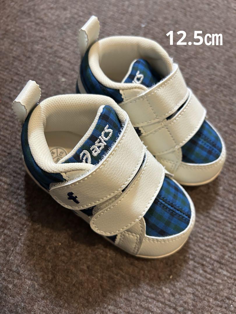 【新品】familiar ファーストシューズ　アシックス