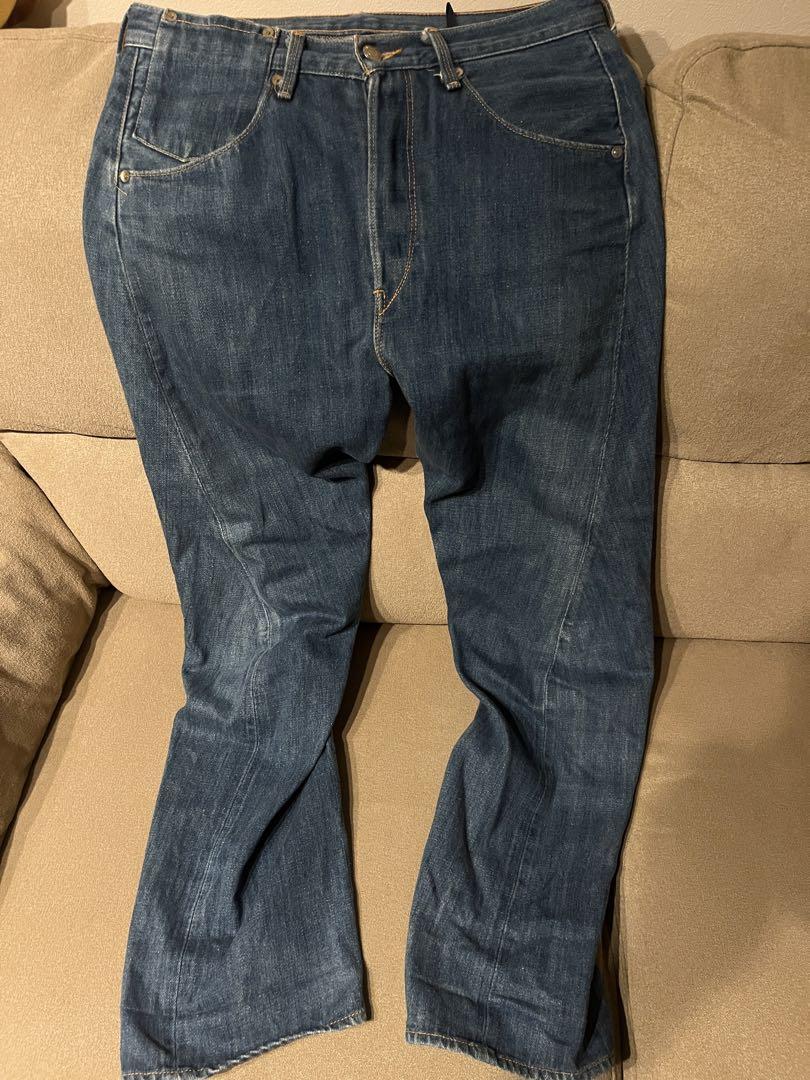 レッドタブ 立体