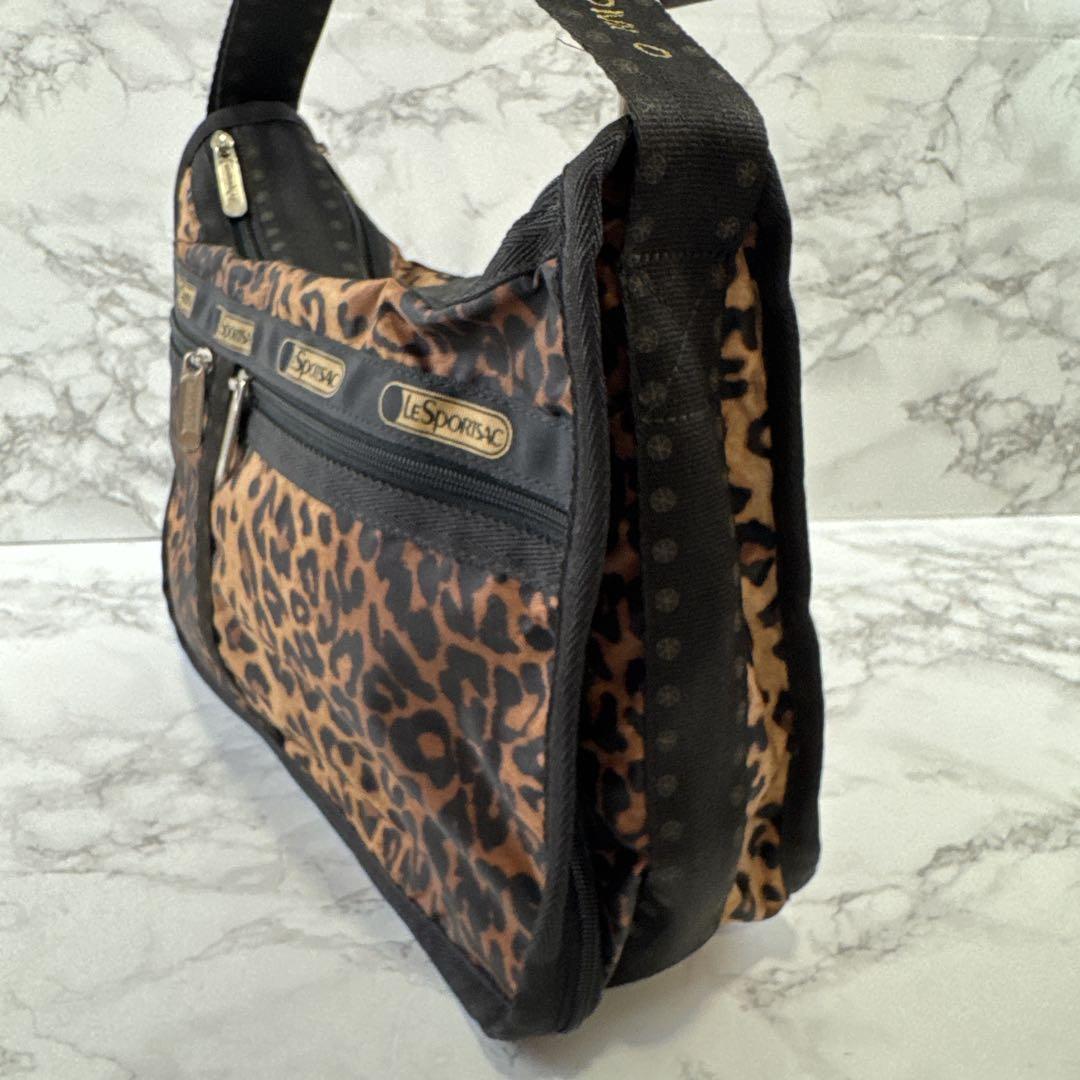 ほぼ未使用品 LESPORTSAC レスポートサック ヒョウ豹柄