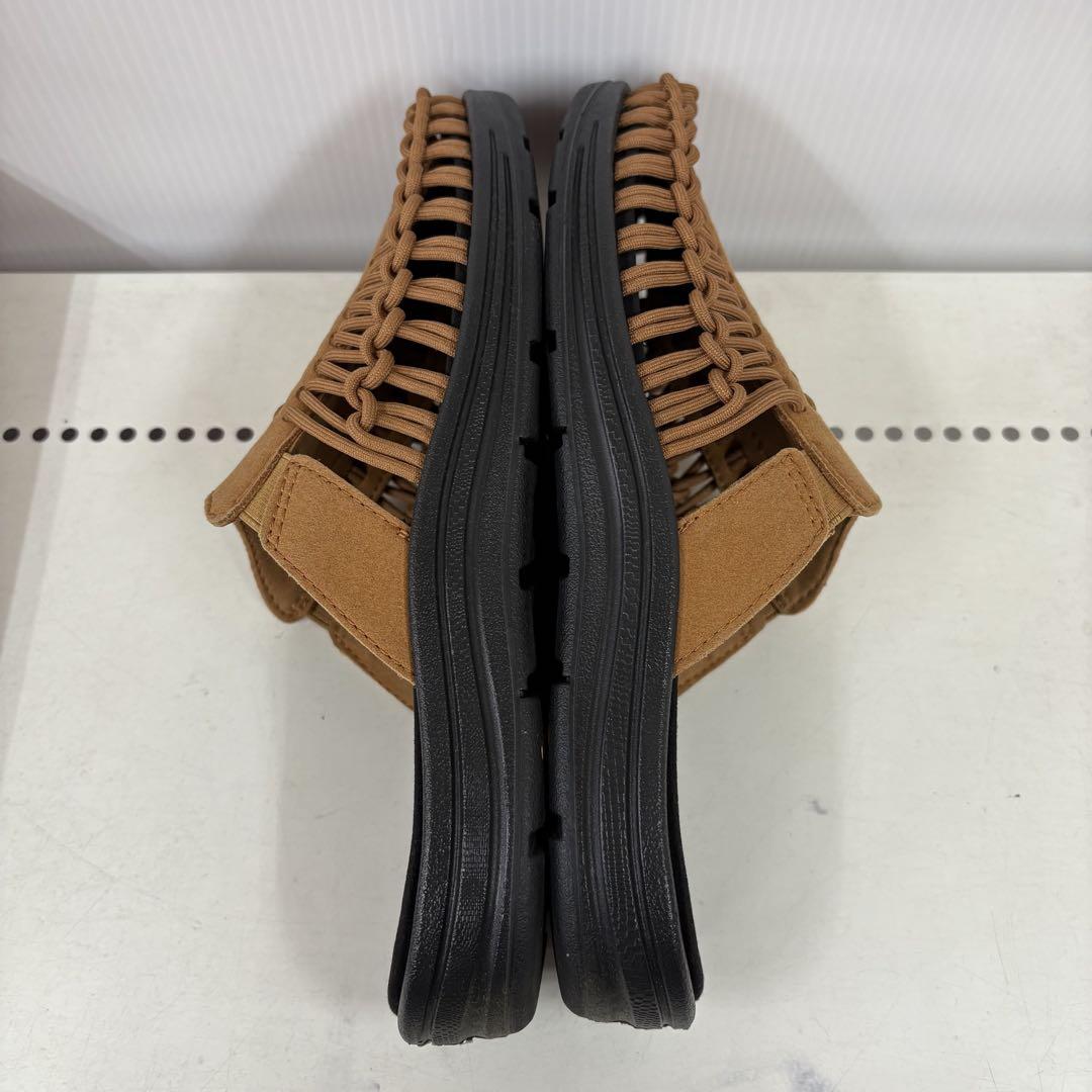 靴 KEEN UNEEKII SLIDE 2564