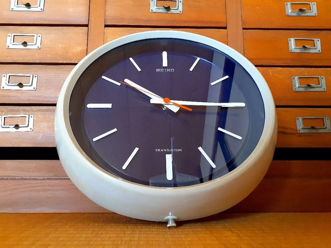 70's　SEIKO　掛け時計　ポストモダン　ビンテージ　オーバル　ネイビー