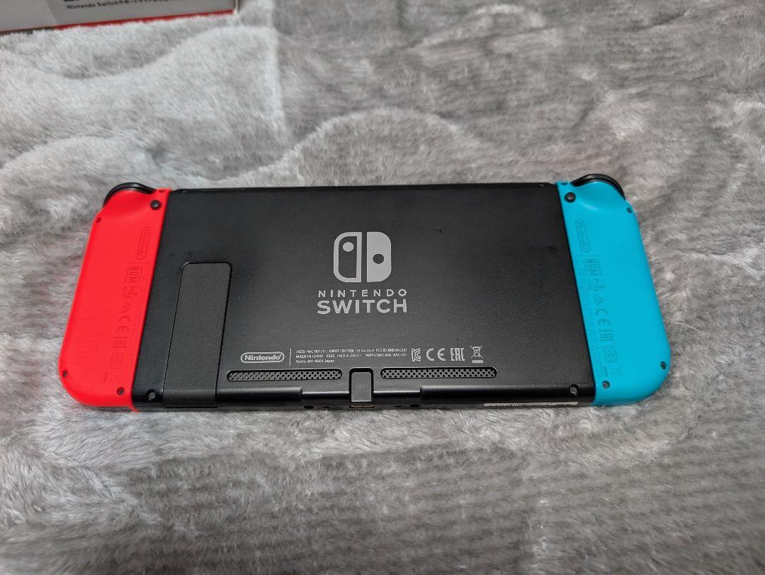 Nintendo Switch 本体 青/赤