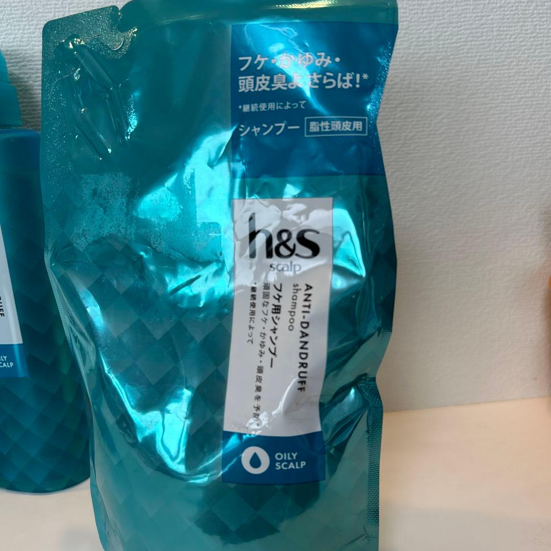 hu0026s✨オイリースカルプフケ用シャンプー✨脂性頭皮用✨300g 4個✨ h\u0026S オイリースカルプ フケ用シャンプー脂性頭皮用 350ml×2個