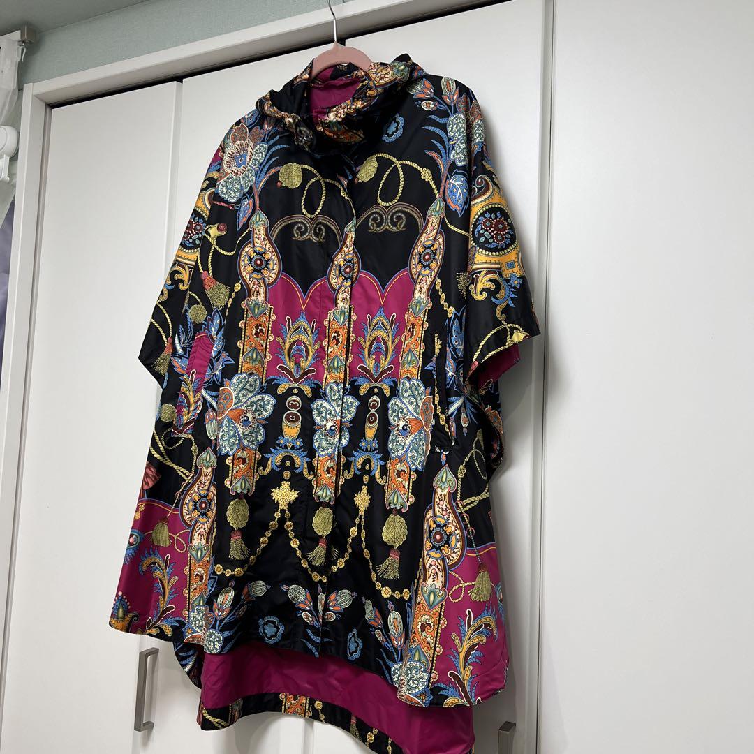 【未使用】ETROエトロ ナイロンケープ ポンチョ 40 総柄 レディース
