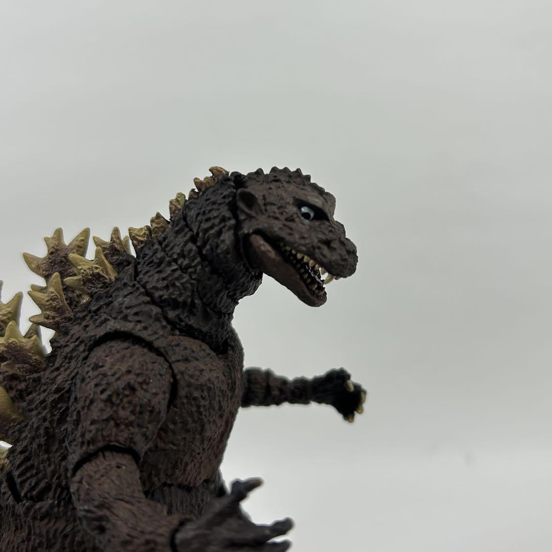 S.H.モンスターアーツ ゴジラ (1954) 70周年特別記念Ver.