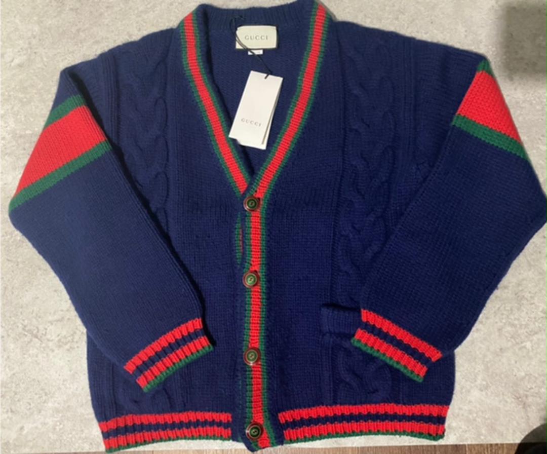 激安先着 グッチ シルク グリーン カーディガン ボレロ 処分セール 新品 GUCCI - カーディガン/ボレロ 激安先着 グッチ シルク グリーン カーディガン ボレロ 処分セール 新品 GUCCI - カーディガン/ボレロ