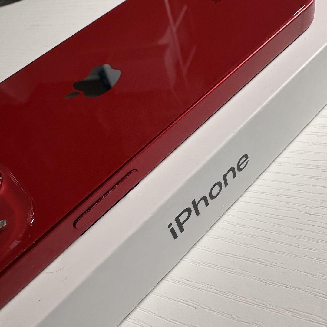 iPhone 13 256GB レッド SIMフリー 極美品