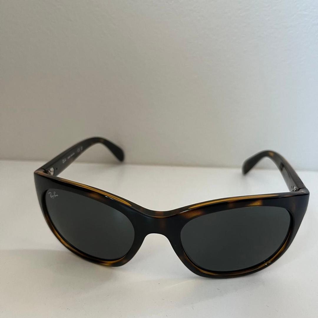レイバン Ray-Ban サングラス ケース付　新品未使用　ユニセックス