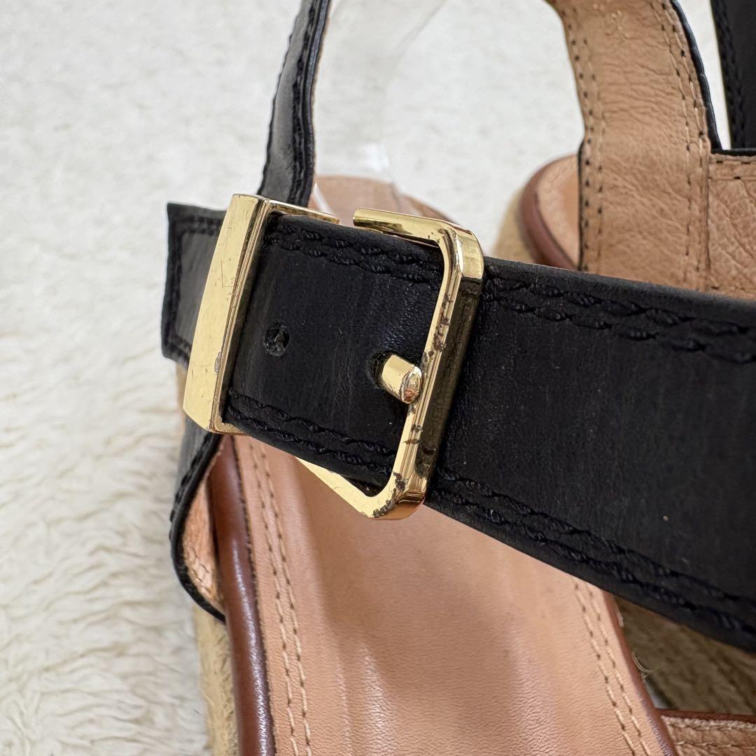 staccato スタッカート ウェッジソールサンダル ゴールド