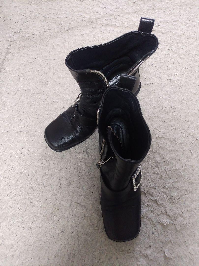 レア★MARC JACOBSマークジェイコブス★ビジューバックル付きブーツ黒靴 画像1