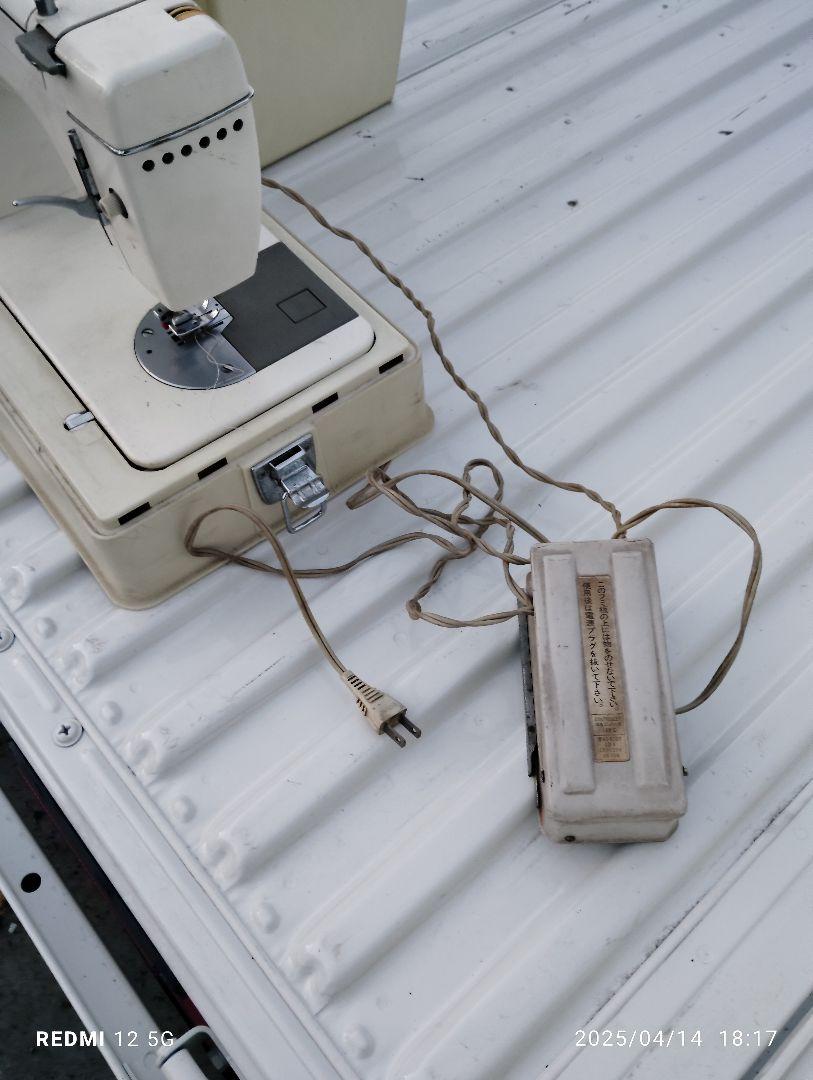 ジャノメミシン　ジャノメ　811　中古　used