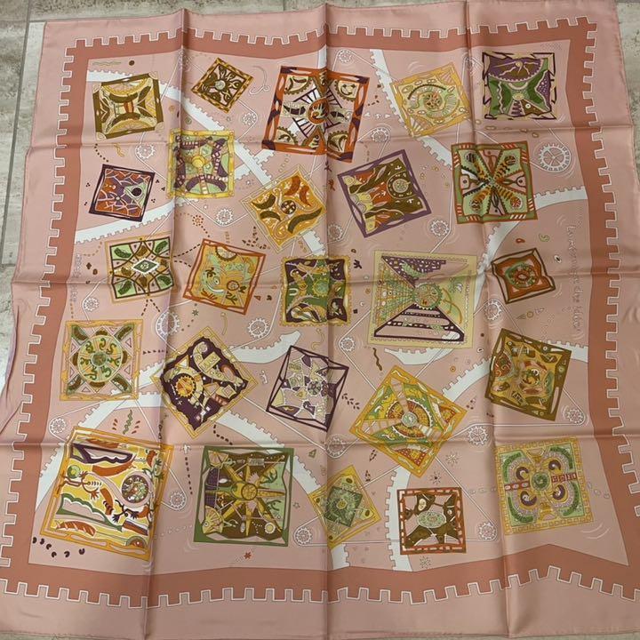19499円 新しい季節 未使用 HERMESスカーフ