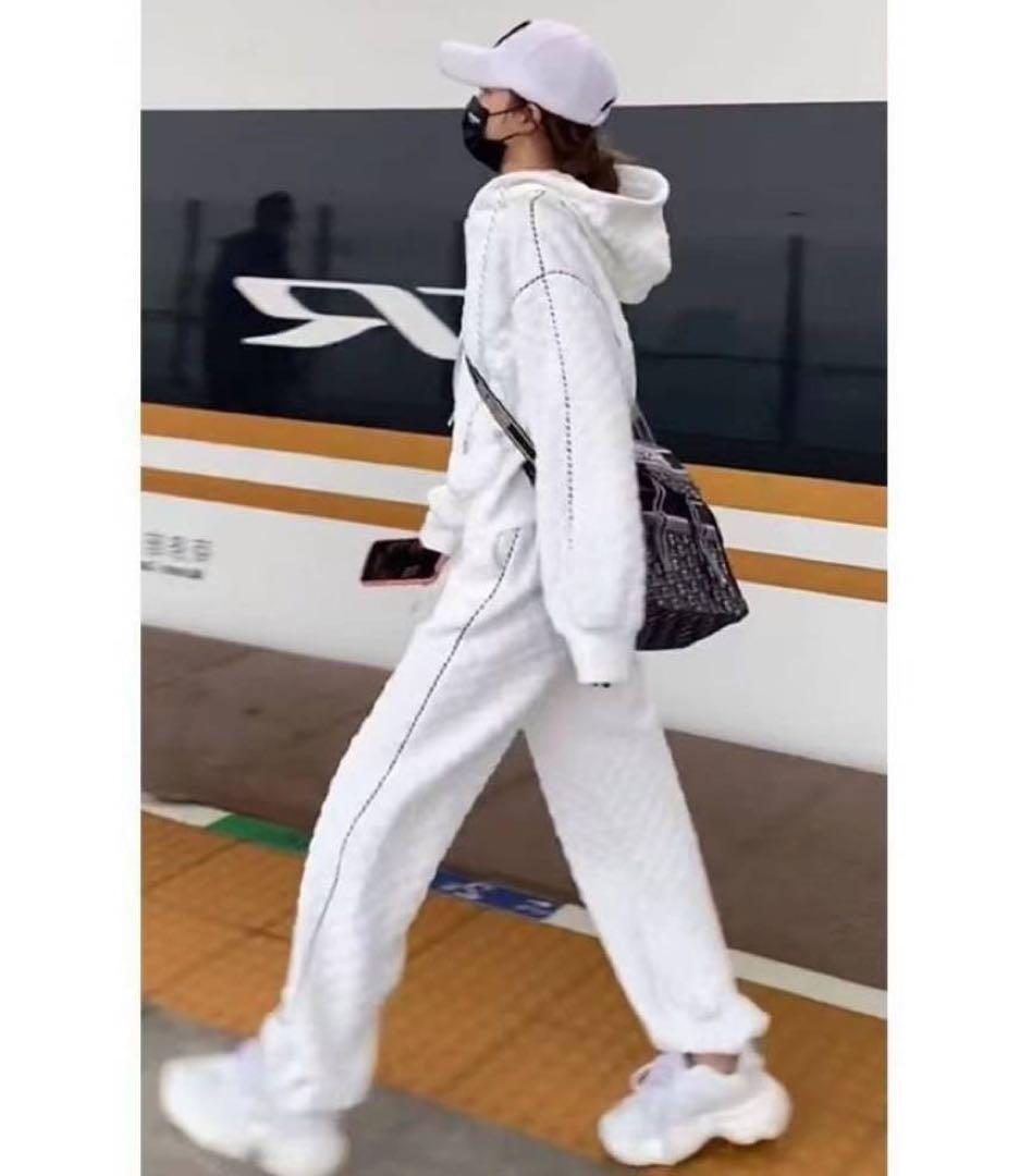 ジャージ　上下セット　パーカー　ズボン　セットアップ　スウェット　レディース