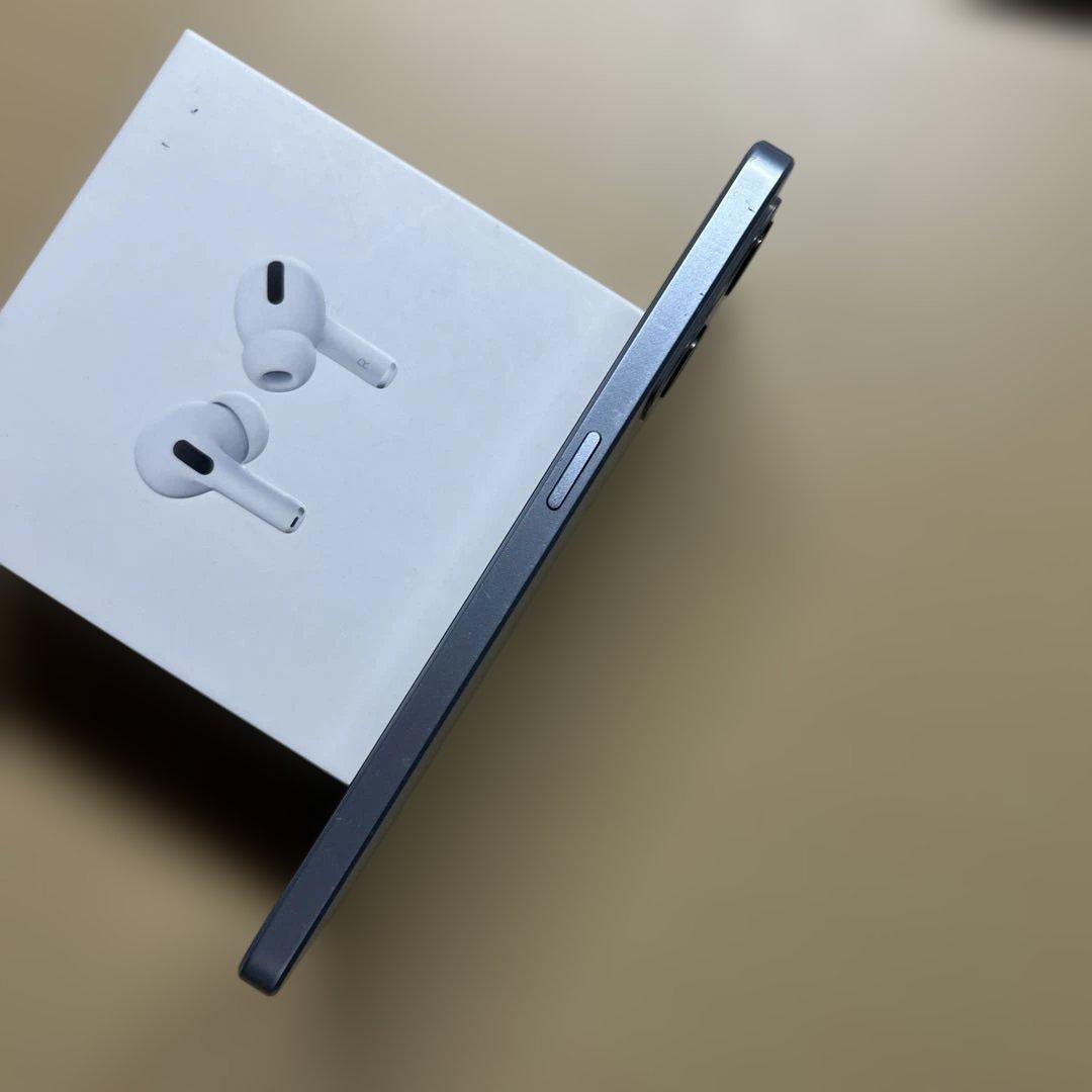 OPPO Reno7 A 128GB SIMフリー　割れなし　A201OP