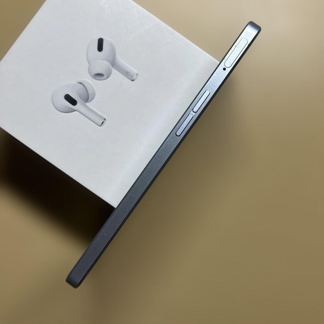 OPPO Reno7 A 128GB SIMフリー　割れなし　A201OP