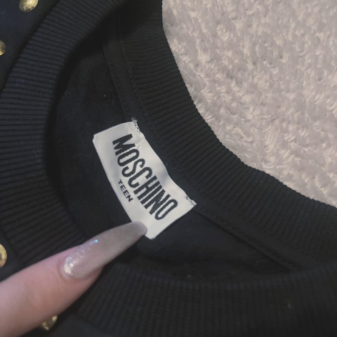 MOSCHINO トップス
